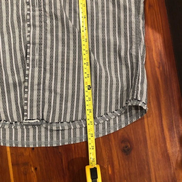 Hugo Boss grey shirt - Picture 4 of 5